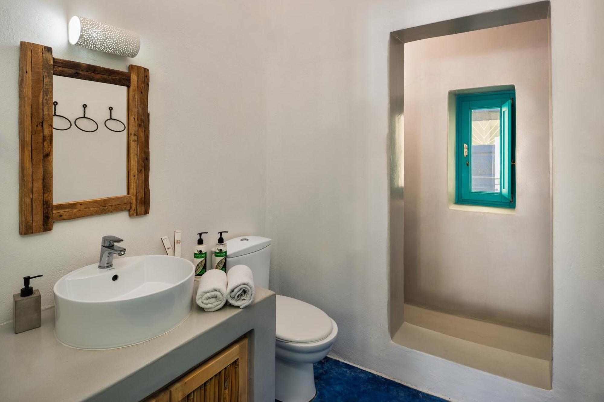 Aparthotel Nissia & 2*